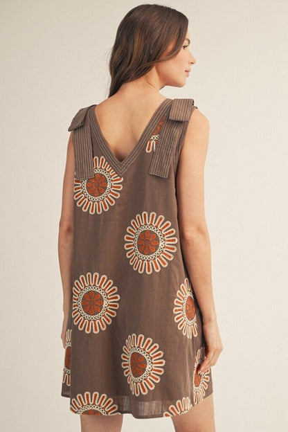 Floral Strappy Shift Dress