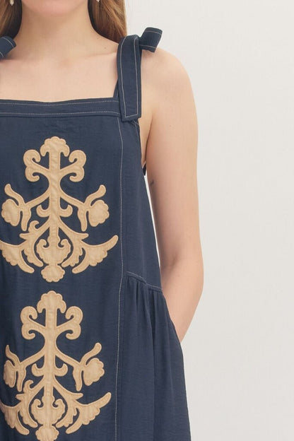 Applique Detail Midi Dress