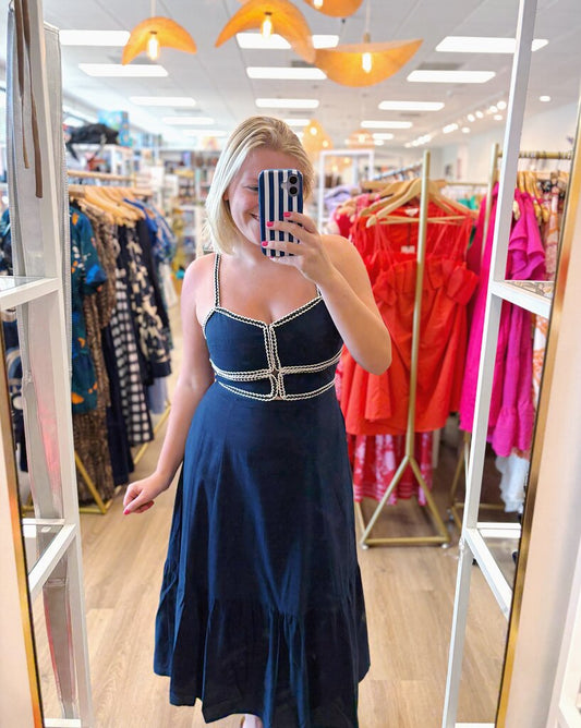 Sweetheart Lace Midi Dress