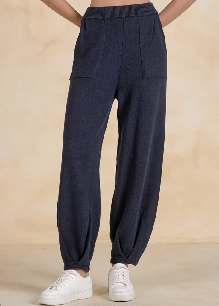 Pleated Sweater Pants